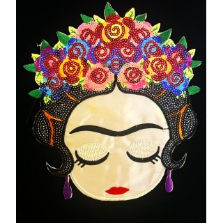 Parche decorado MAC-PAT-1213 con lentejuelas, perlas y barbas.