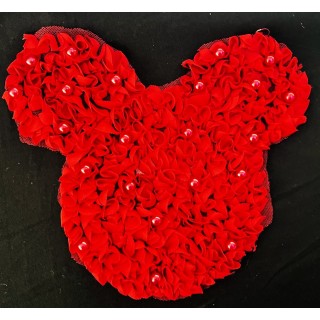 Parche decorado MAC-PAT-1118-R con lentejuelas, perlas y barbas.