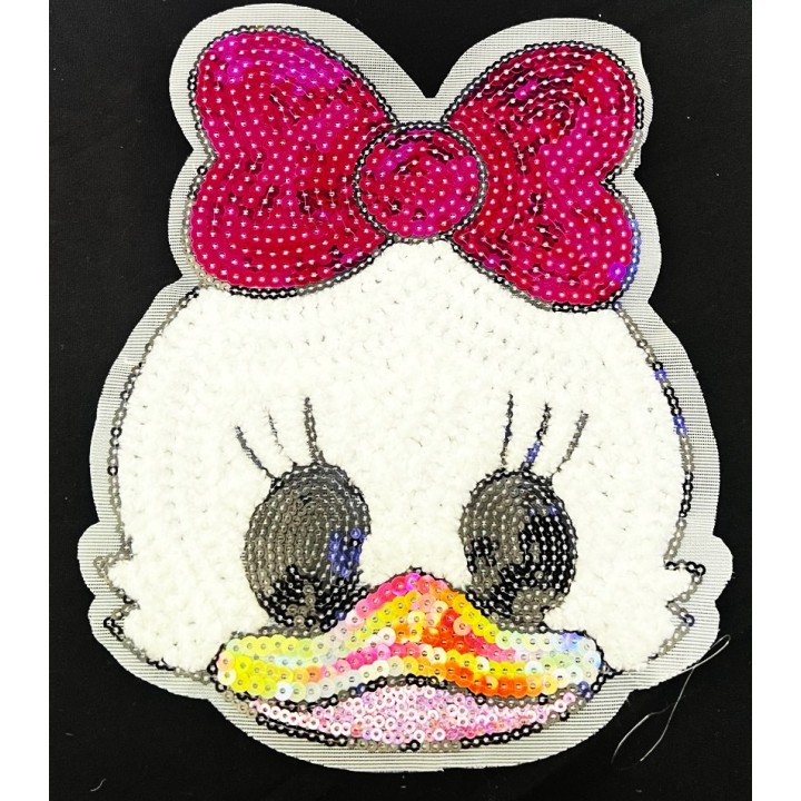 Parche decorado MAC-PAT-1145 con lentejuelas, perlas y barbas.