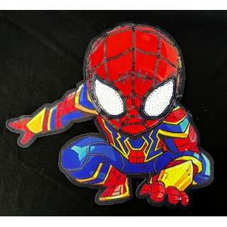 Parche decorado MAC-PAT-1056 con lentejuelas, perlas y barbas.