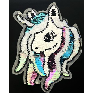 Parche decorado MAC-PAT-1104 con lentejuelas, perlas y barbas.