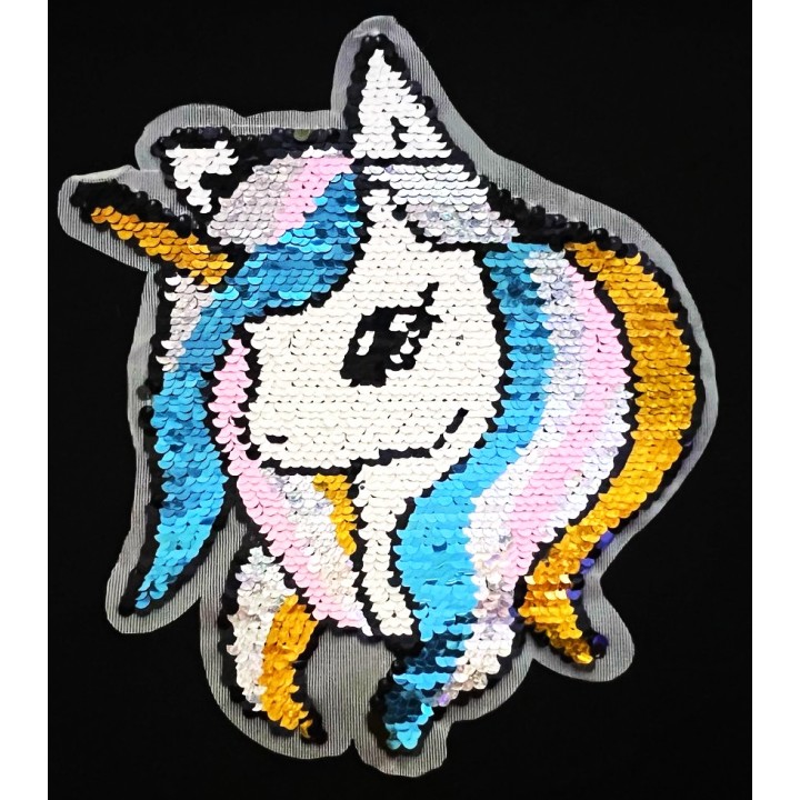 Parche decorado MAC-PAT-1185 con lentejuelas, perlas y barbas.