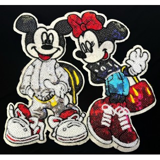 Parche decorado MAC-PAT-1106 con lentejuelas, perlas y barbas.