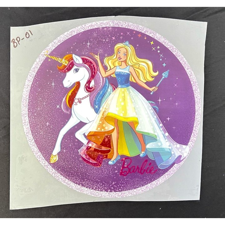 Parche decorado MAC-PAT-1014 con lentejuelas, perlas y barbas.