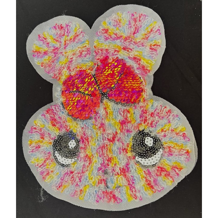 Parche decorado MAC-PAT-1139 con lentejuelas, perlas y barbas.