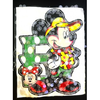 Parche decorado MAC-PAT-1209 con lentejuelas, perlas y barbas.