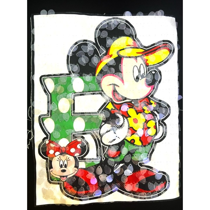 Parche decorado MAC-PAT-1209 con lentejuelas, perlas y barbas.