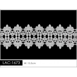 13.5 CM BOLILLO Guipiur 15Y LAC-1673