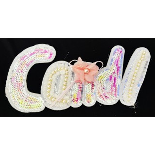 Parche decorado MAC-PAT-1152 con lentejuelas, perlas y barbas.