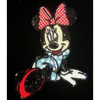 Parche decorado MAC-PAT-1201 con lentejuelas, perlas y barbas.