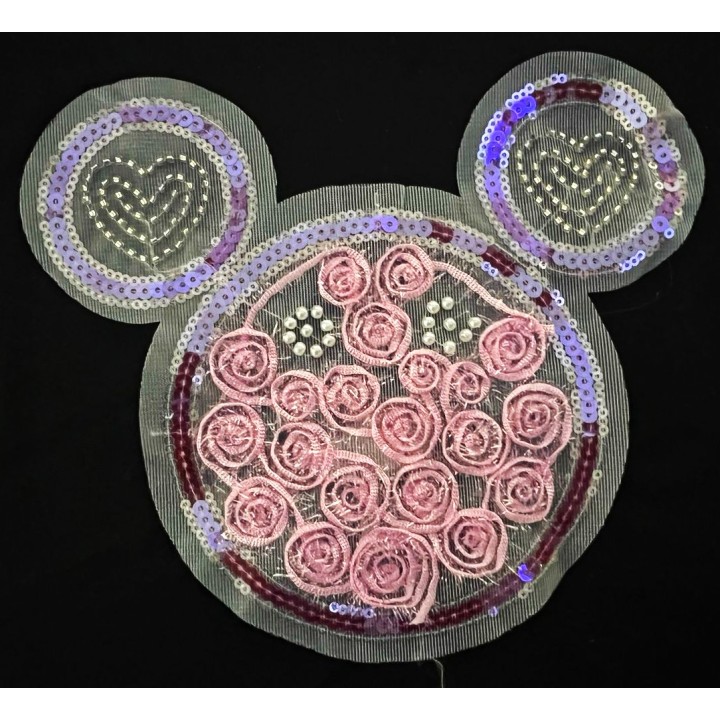 Parche decorado MAC-PAT-1101 con lentejuelas, perlas y barbas.