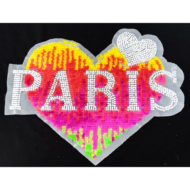 Parche decorado MAC-PAT-1146 con lentejuelas, perlas y barbas.