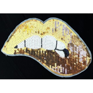 Parche decorado MAC-PAT-1223 con lentejuelas, perlas y barbas.