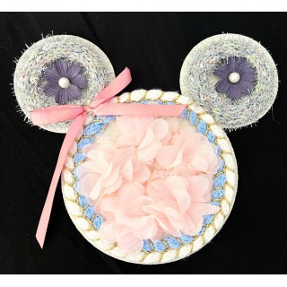 Parche decorado MAC-PAT-1243 con lentejuelas, perlas y barbas.