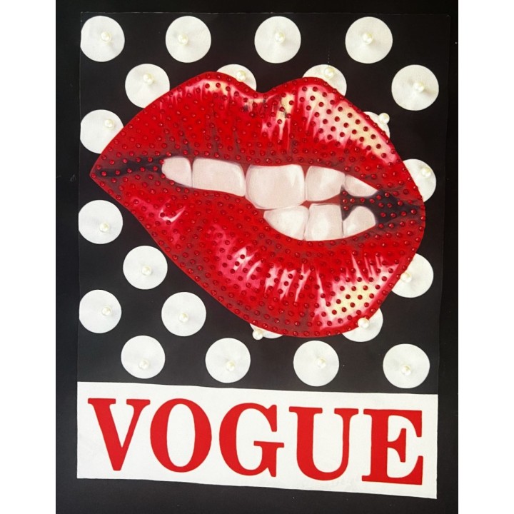 Parche decorado MAC-PAT-1196 con lentejuelas, perlas y barbas.