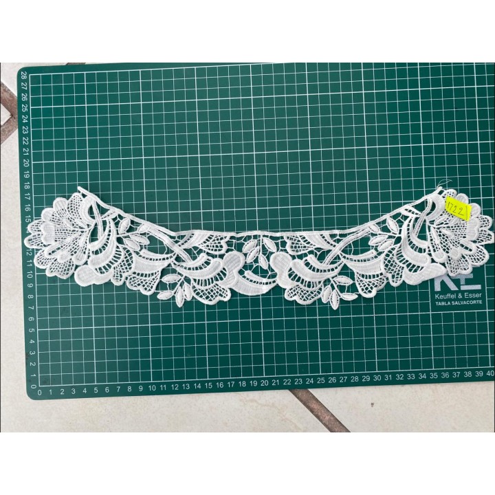 Cuello GuipurLAC-1722 de Fibra de Leche- Espigas, Perlas y Picos