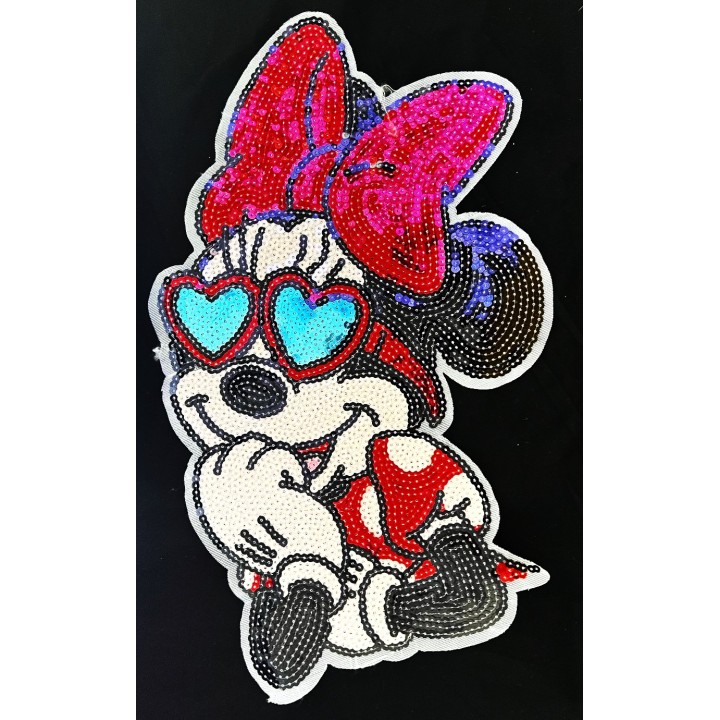 Parche decorado MAC-PAT-1171 con lentejuelas, perlas y barbas.