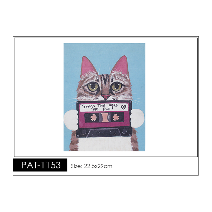 Parche decorado PAT-1153 con lentejuelas, perlas y barbas.