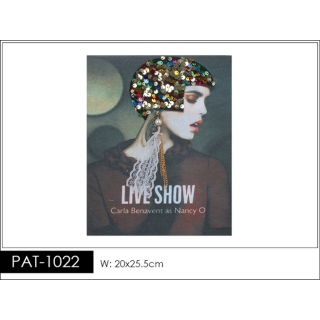 Parche decorado PAT-1022 con lentejuelas, perlas y barbas.