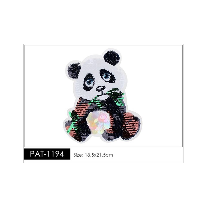 Parche decorado PAT-1194 con lentejuelas, perlas y barbas.