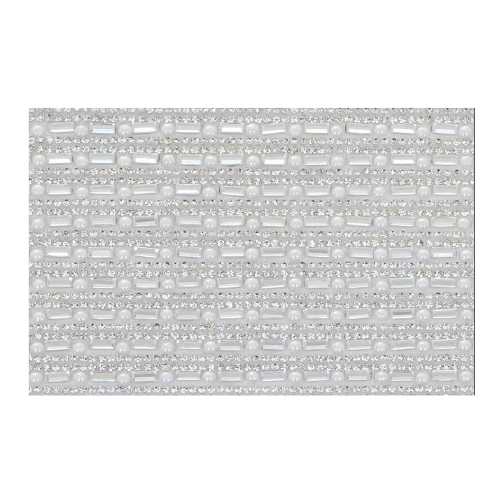 Pedrería con Estilo HF-1125-C aplicación a base de calor.