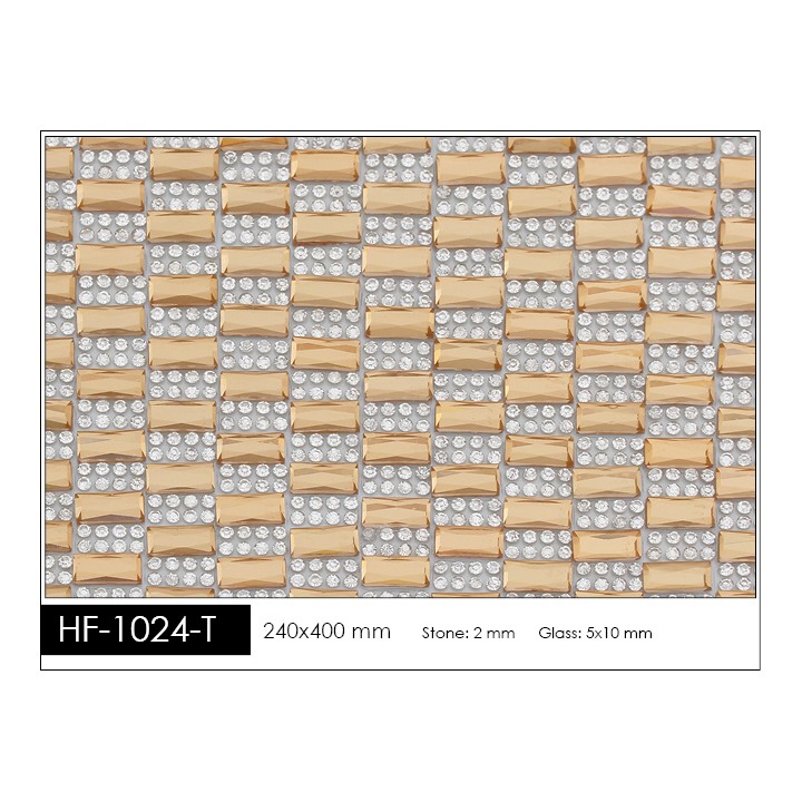 Pedrería con Estilo HF-1024-T aplicación a base de calor.