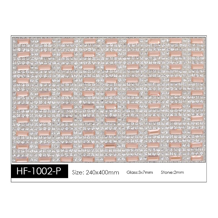 Pedrería con Estilo HF-1002-P aplicación a base de calor.