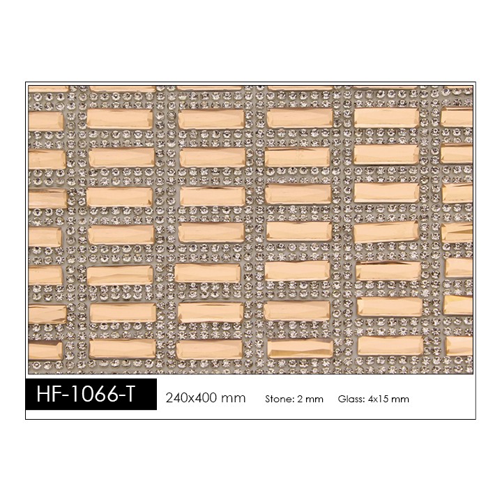 Pedrería con Estilo HF-1066-T aplicación a base de calor.