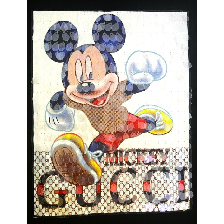 Parche decorado MAC-PAT-1211 con lentejuelas, perlas y barbas.